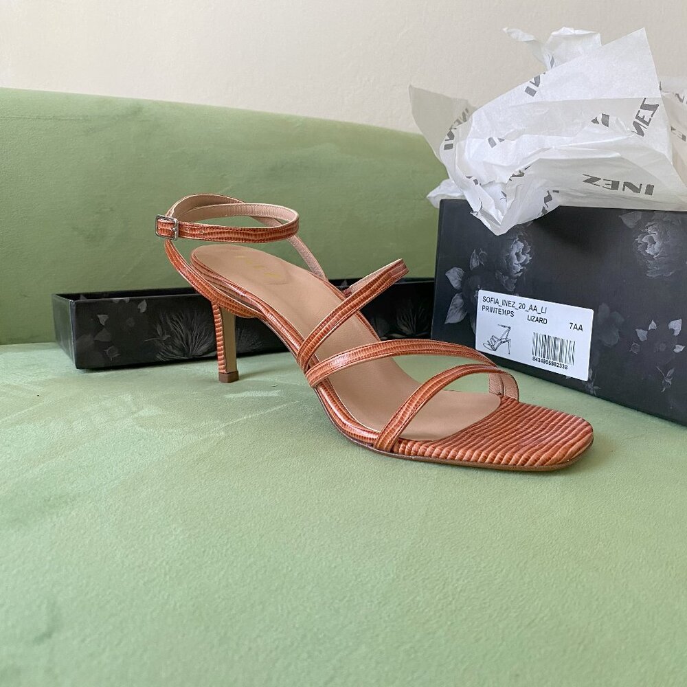 NWT Inez Sofia Strappy Heels- size 7 (Slim fit)
